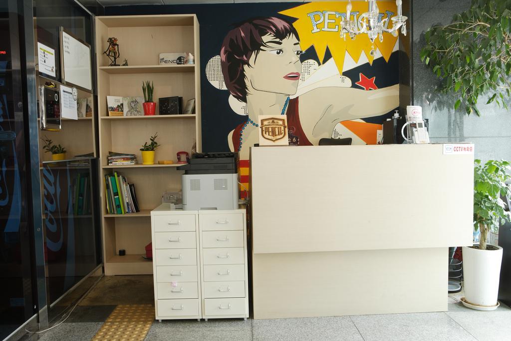 סיאול Hongdae Pencil Guesthouse מראה חיצוני תמונה
