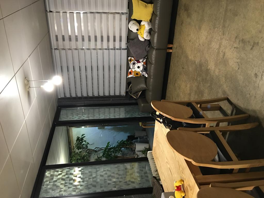 סיאול Hongdae Pencil Guesthouse מראה חיצוני תמונה