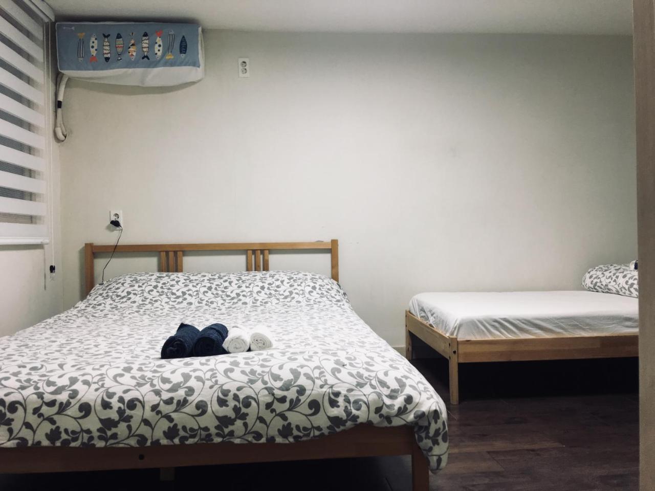 סיאול Hongdae Pencil Guesthouse מראה חיצוני תמונה