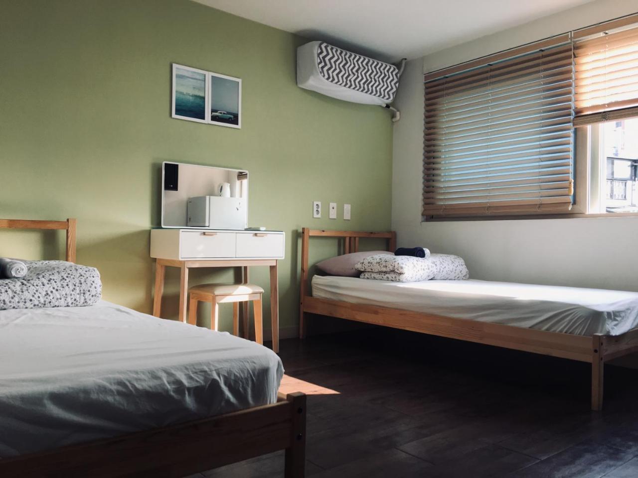סיאול Hongdae Pencil Guesthouse מראה חיצוני תמונה