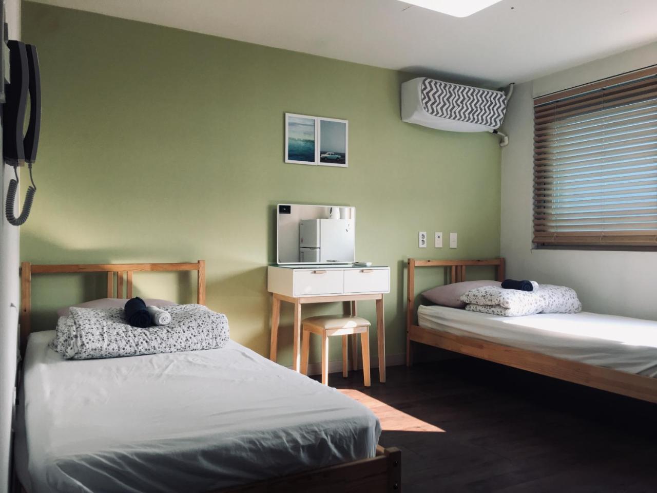 סיאול Hongdae Pencil Guesthouse מראה חיצוני תמונה