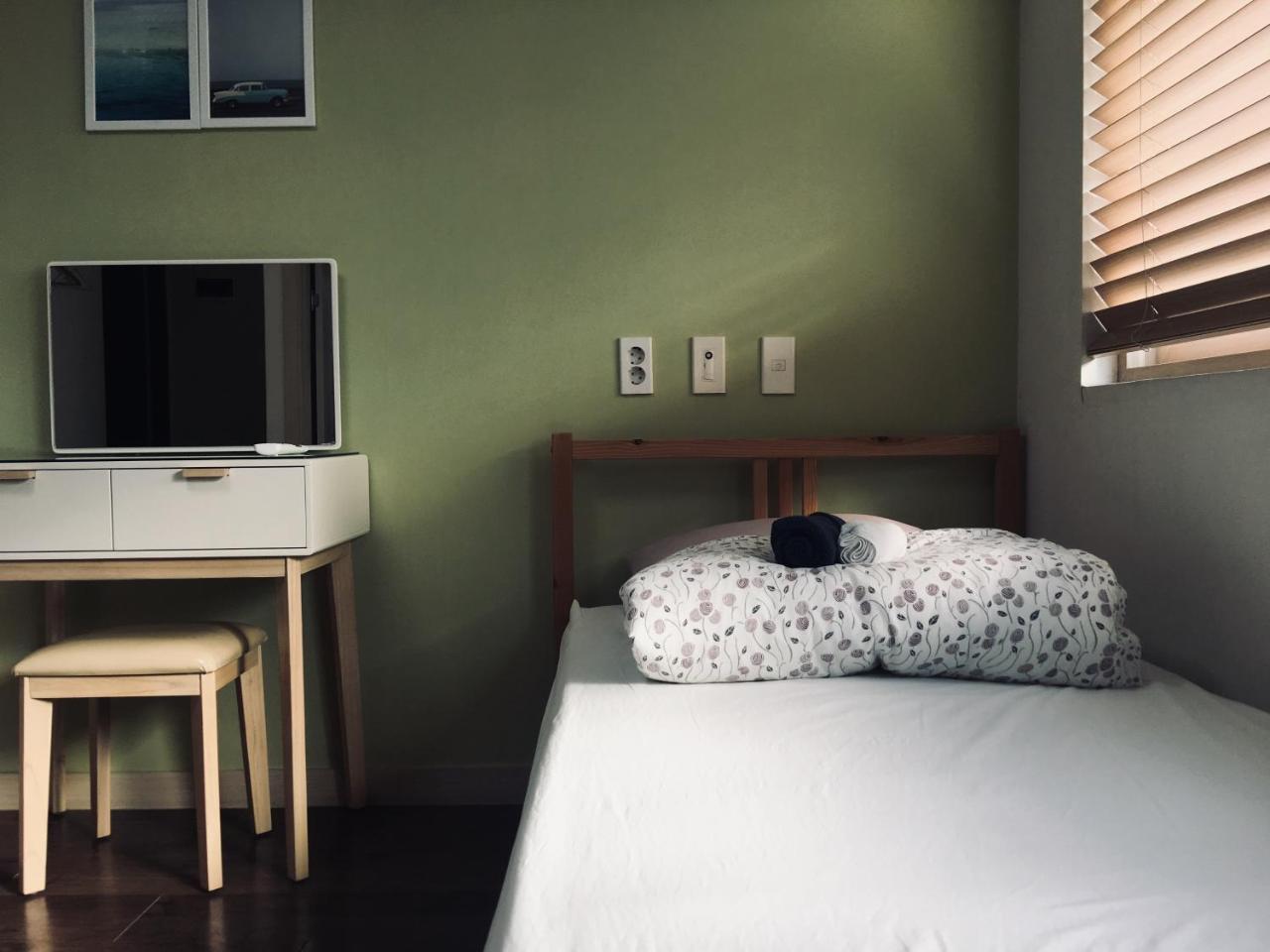 סיאול Hongdae Pencil Guesthouse מראה חיצוני תמונה