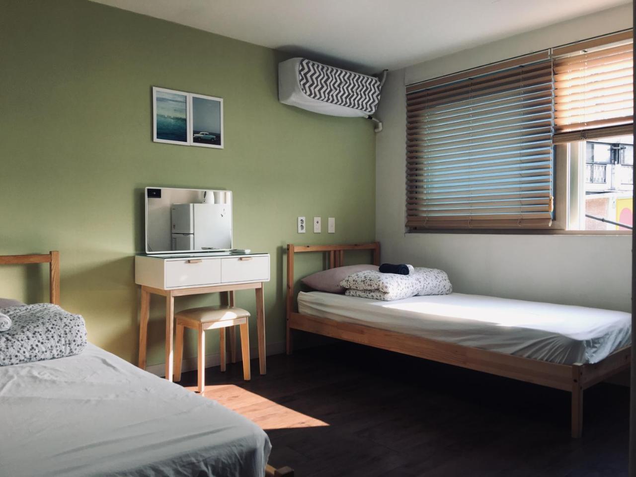 סיאול Hongdae Pencil Guesthouse מראה חיצוני תמונה
