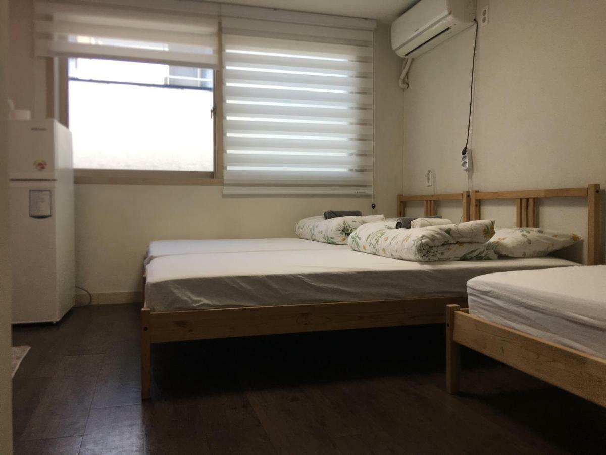 סיאול Hongdae Pencil Guesthouse מראה חיצוני תמונה