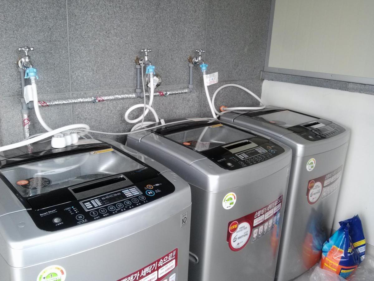 סיאול Hongdae Pencil Guesthouse מראה חיצוני תמונה